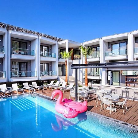 Senso Suites Néa Péramos Extérieur photo