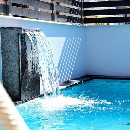 Senso Suites Néa Péramos Extérieur photo