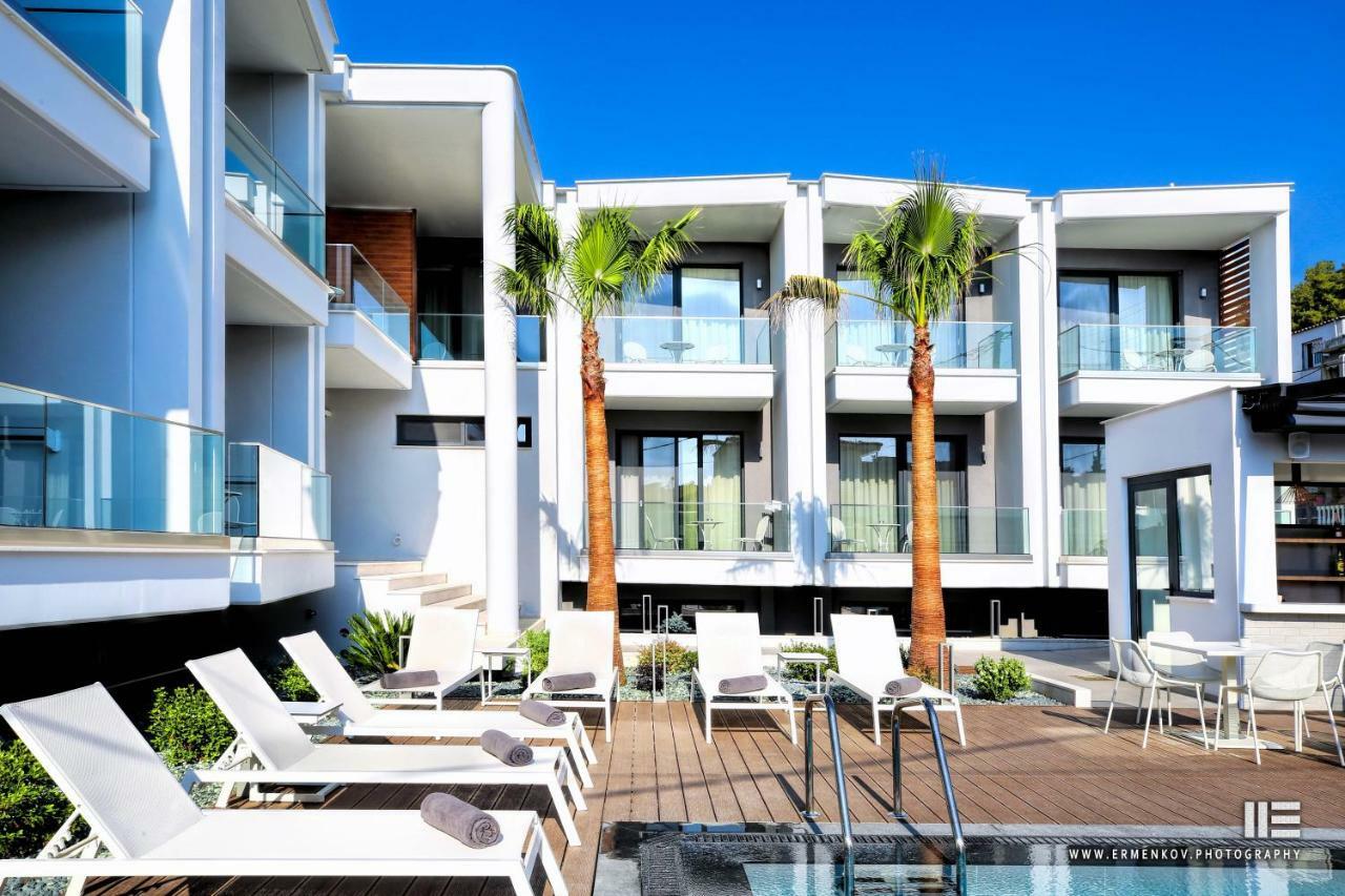 Senso Suites Néa Péramos Extérieur photo