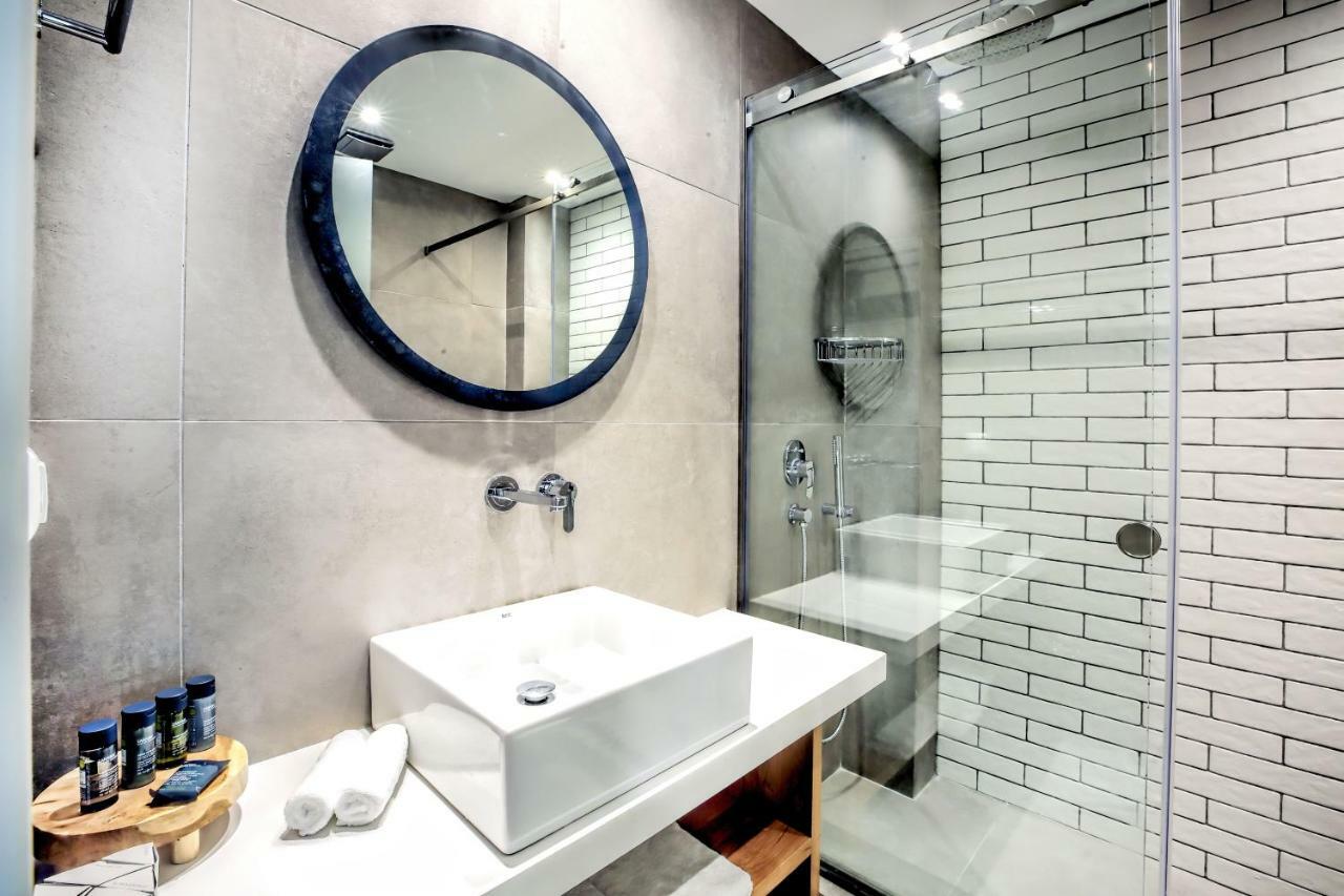 Senso Suites Néa Péramos Extérieur photo